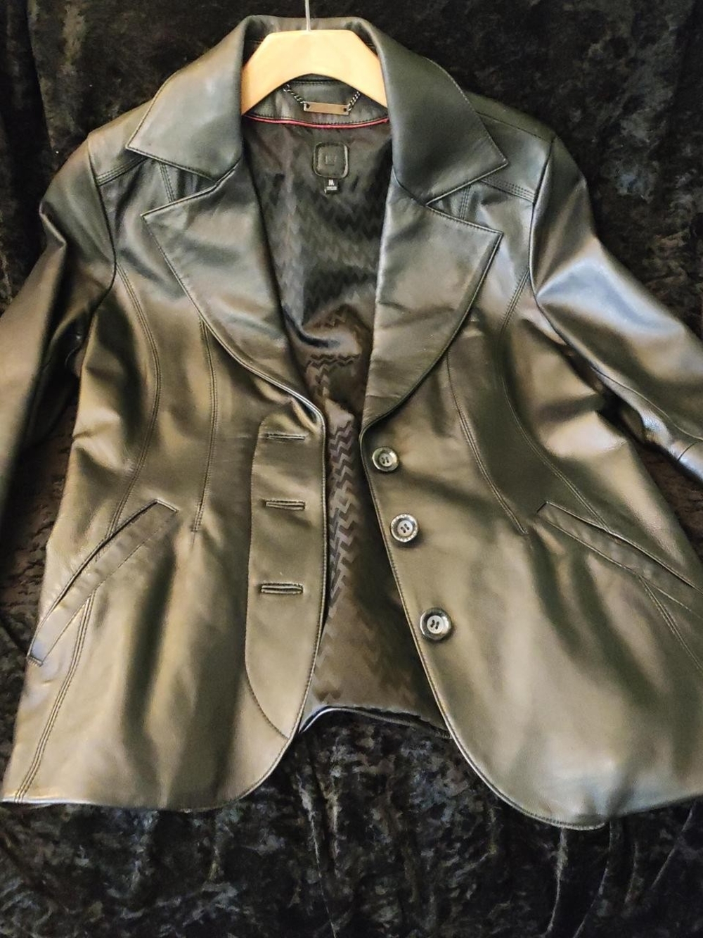 Wilsons Leather Women's Black Tailored Leather Blazer